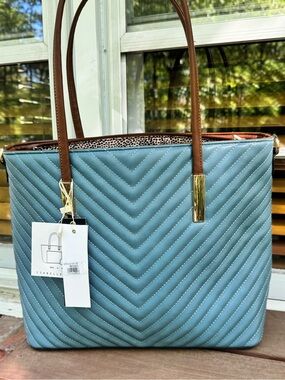 Isabelle Blue Quilted Tote Bag with Matching Wallet